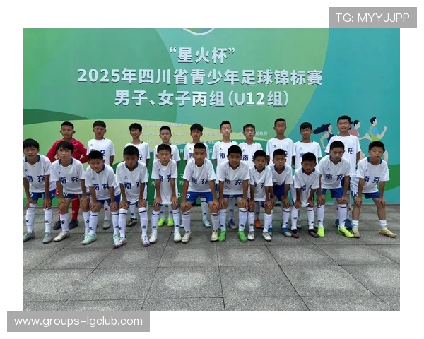 奥平卓也足球培训班助力青少年足球梦想成真全面提升技术与竞技水平